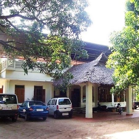 Gowri Heritage Residence Alappuzha Exterior foto